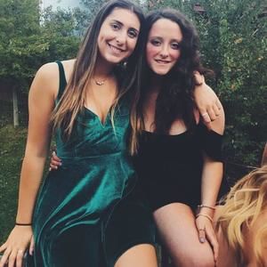 Meet your Posher, Haley